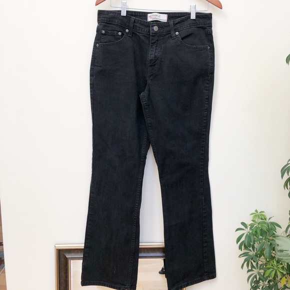 Levi's Denim - 🌹Levi’s | Mid Rise Bootcut Black Denim